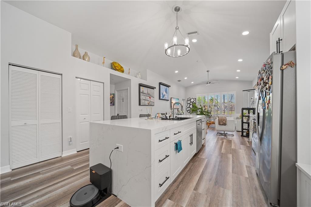 SATURNIA LAKES - Residential Lease