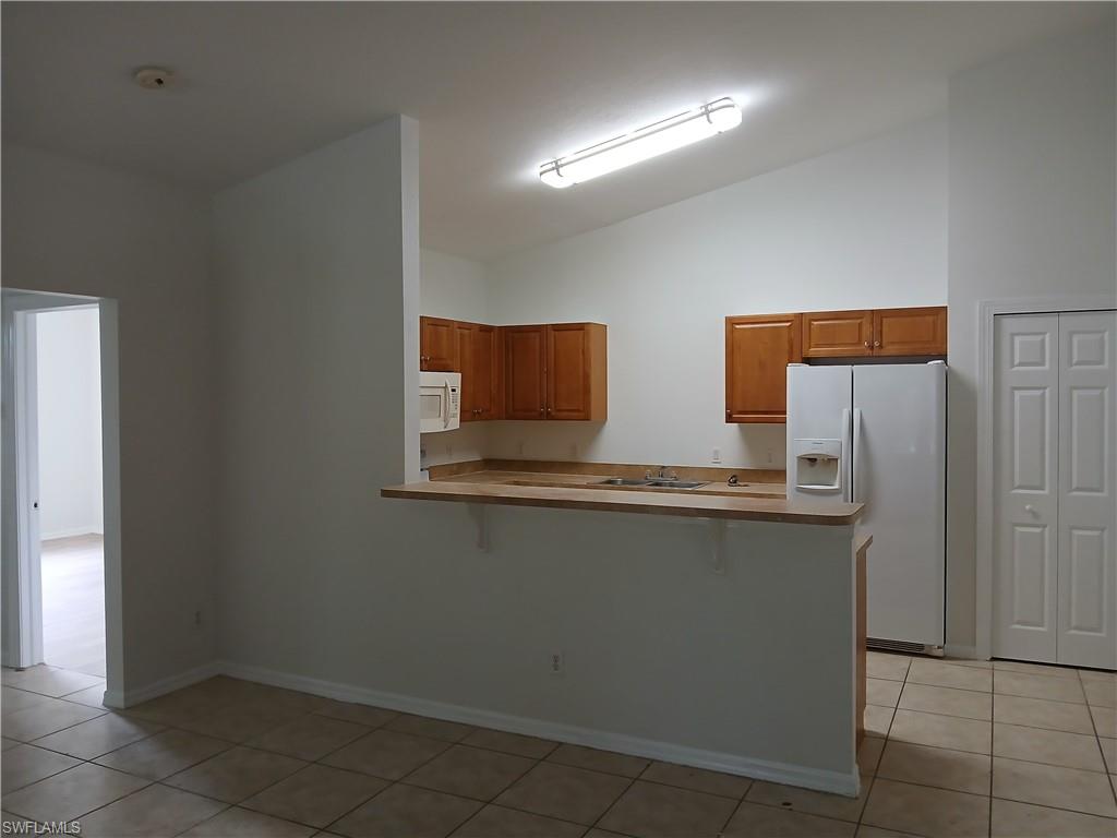 PINE KEY CONDOMINIUM RESORT - Residential Lease