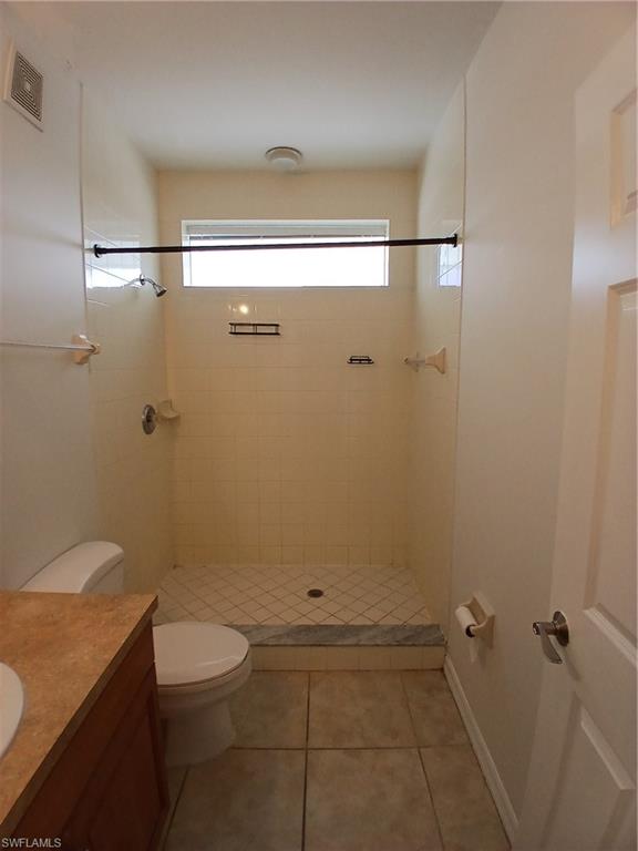 PINE KEY CONDOMINIUM RESORT - Residential Lease