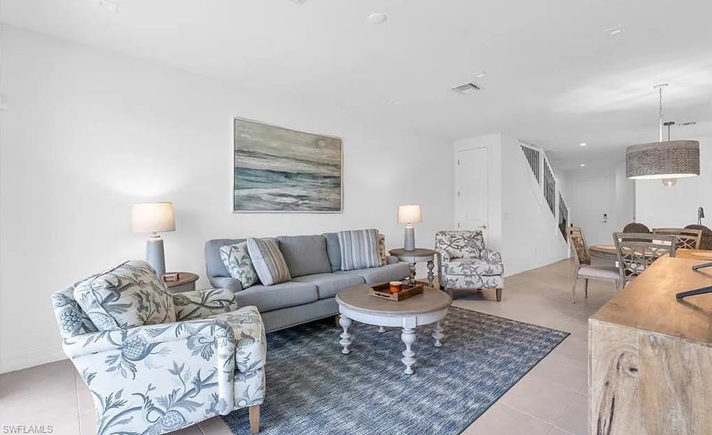 VANDERBILT RESERVE - Residential Lease