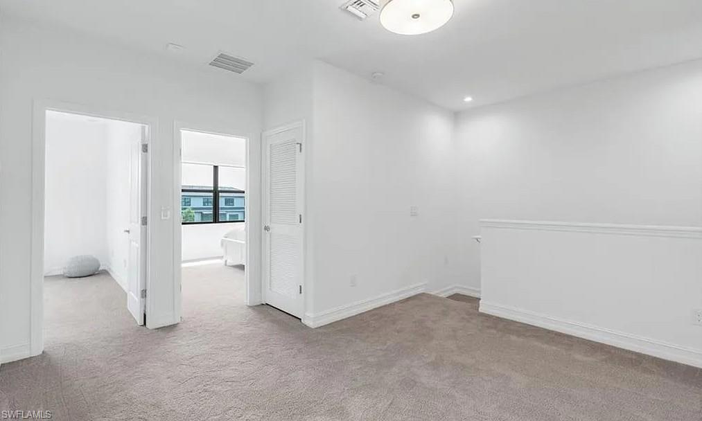VANDERBILT RESERVE - Residential Lease