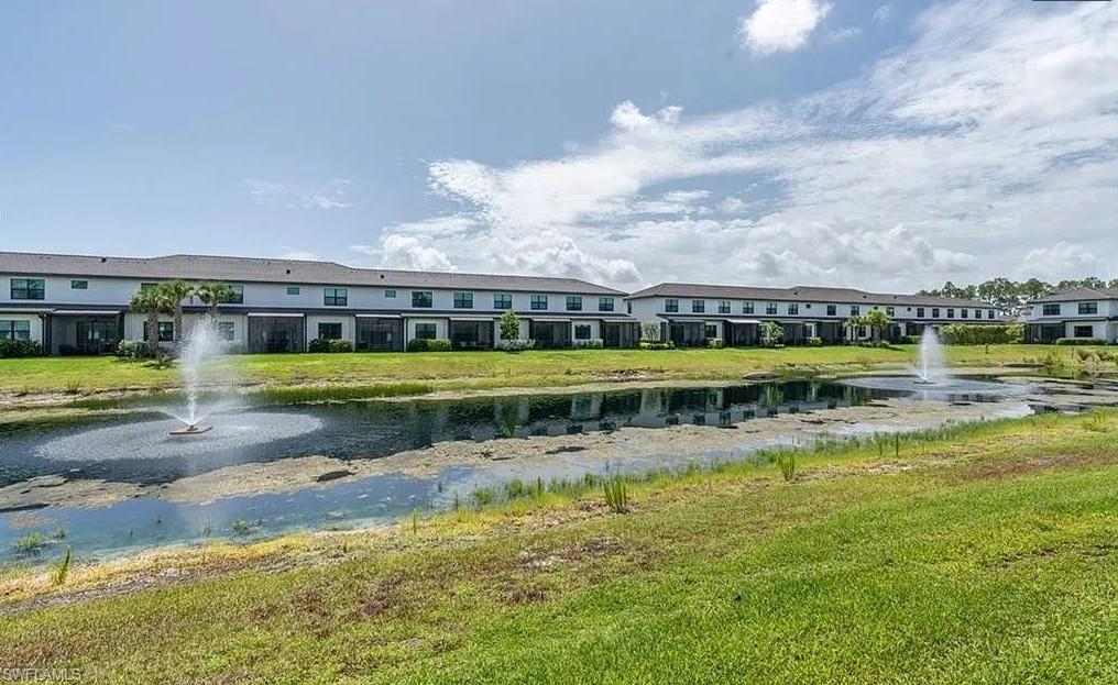 VANDERBILT RESERVE - Residential Lease