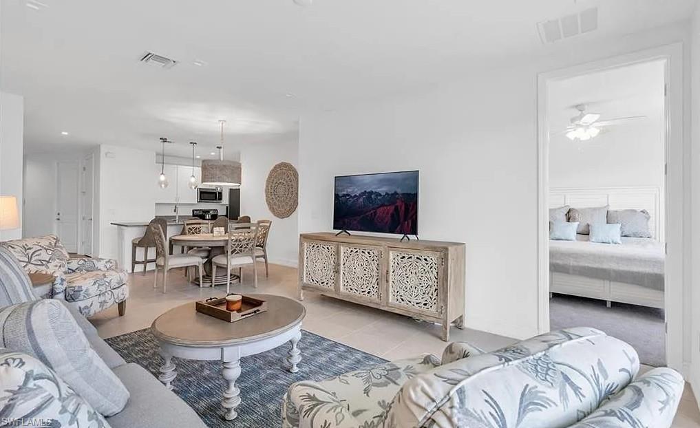 VANDERBILT RESERVE - Residential Lease