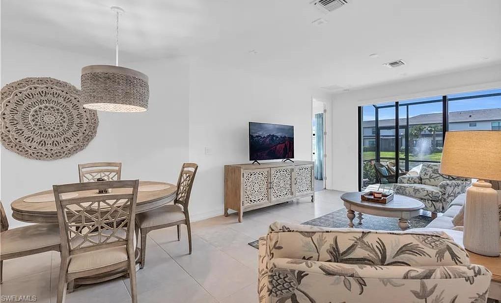VANDERBILT RESERVE - Residential Lease