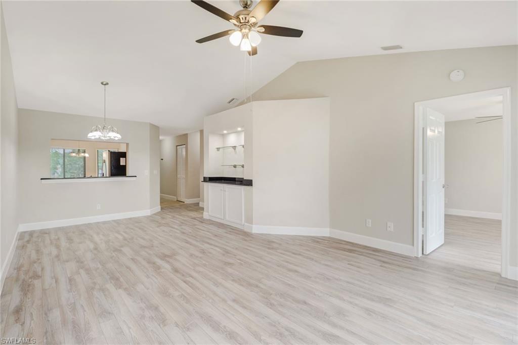 REGENCY WOODS - Residential