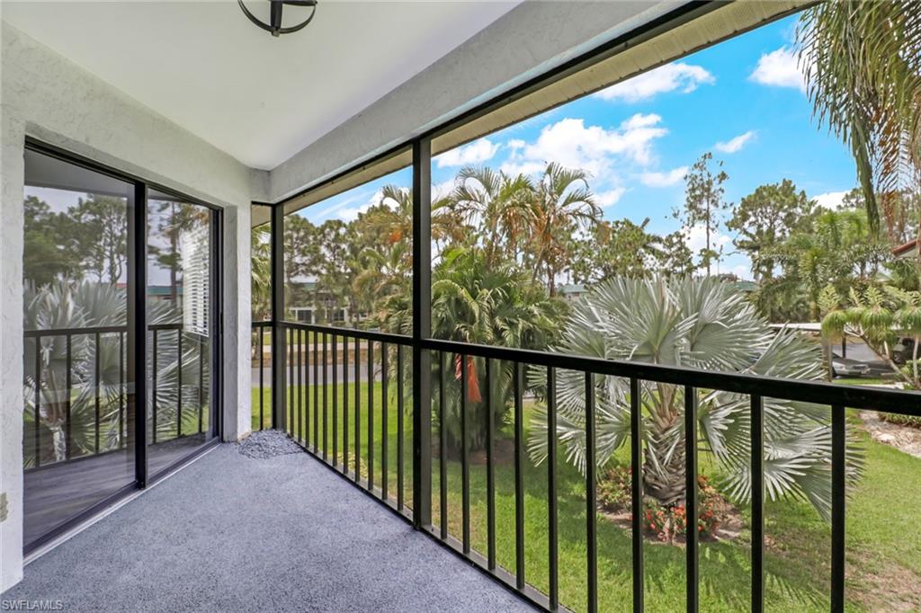 REGENCY WOODS - Residential