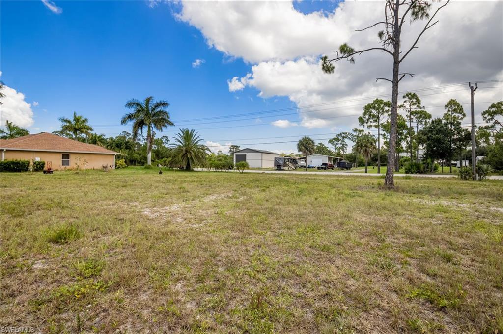 CAPE CORAL - Land