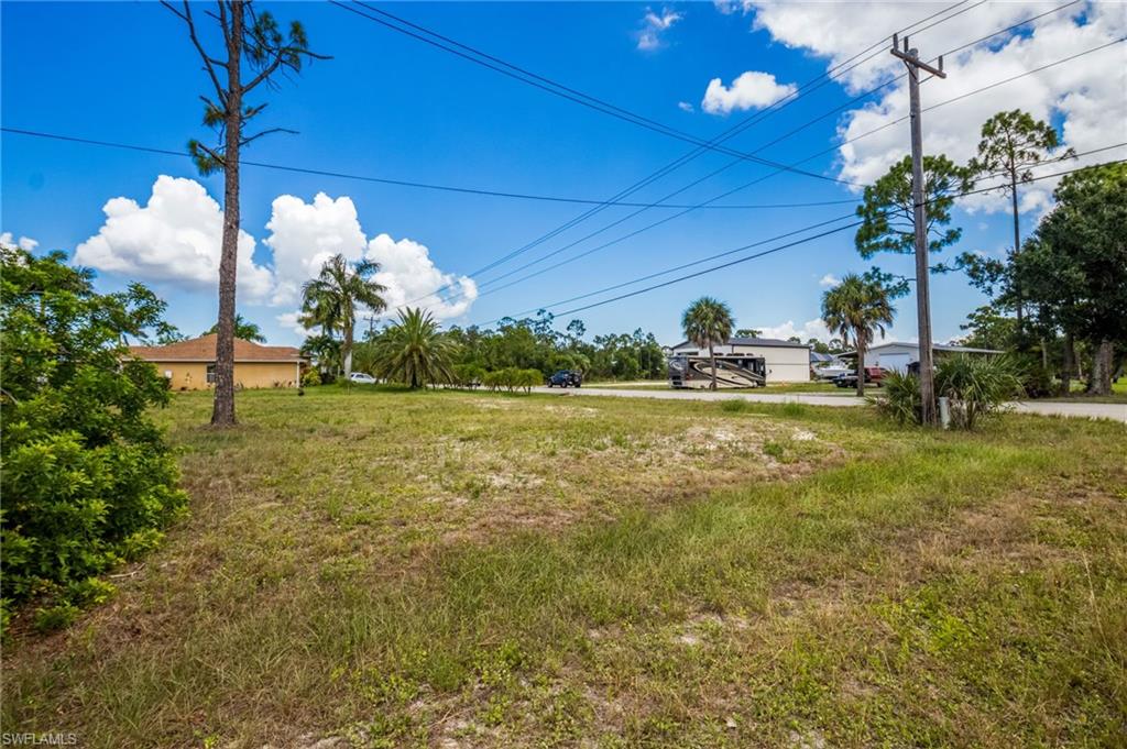 CAPE CORAL - Land