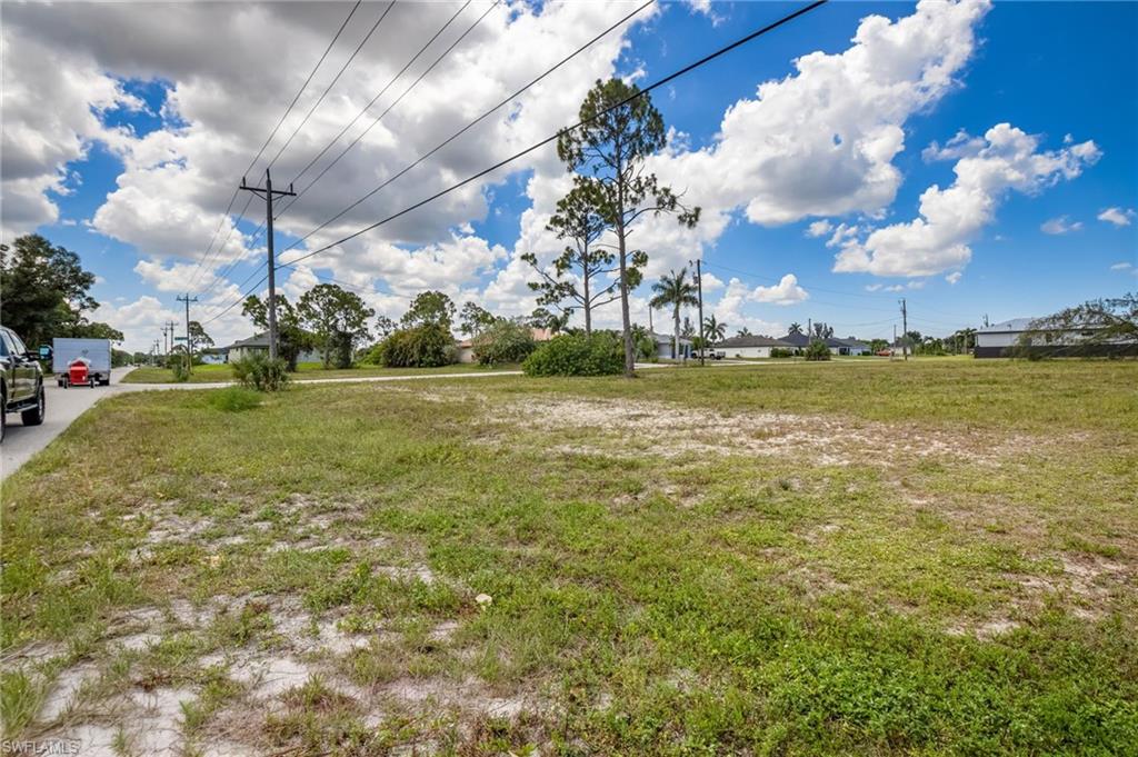 CAPE CORAL - Land