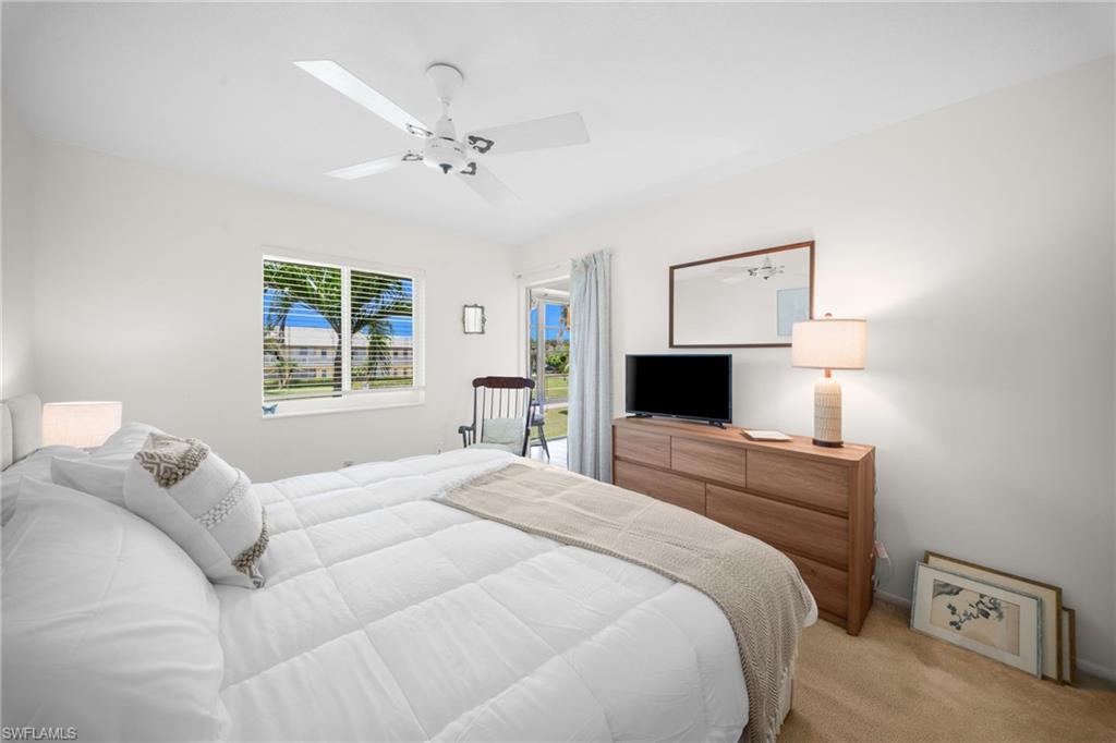 DOLPHIN CLUB - Residential Lease