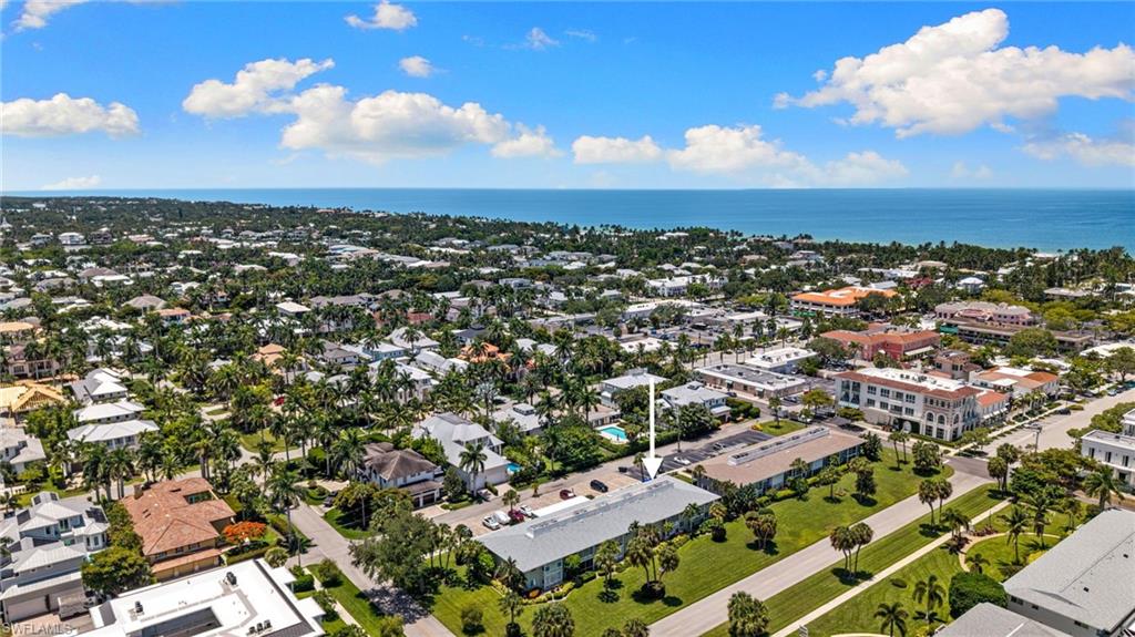 DOLPHIN CLUB - Residential Lease