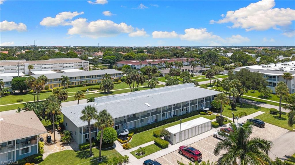 DOLPHIN CLUB - Residential Lease