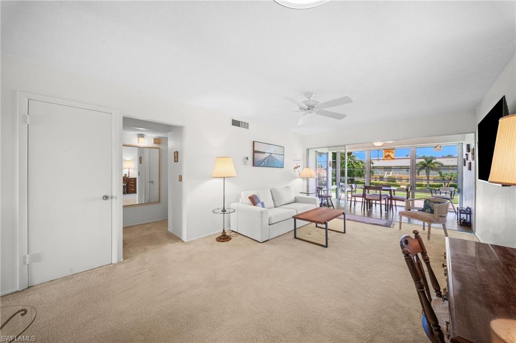 DOLPHIN CLUB - Residential Lease