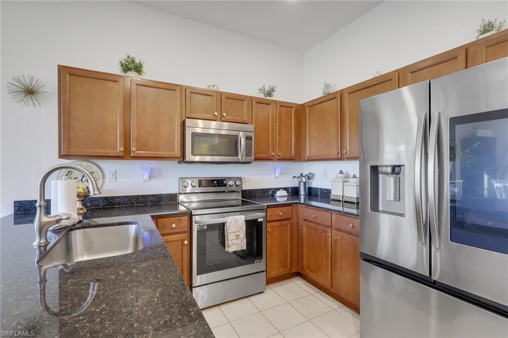 COQUINA AT MAPLE RIDGE - Residential