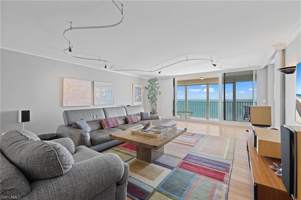 THE BARCELONA - Residential Lease