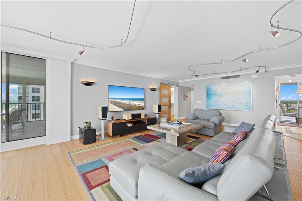 THE BARCELONA - Residential Lease