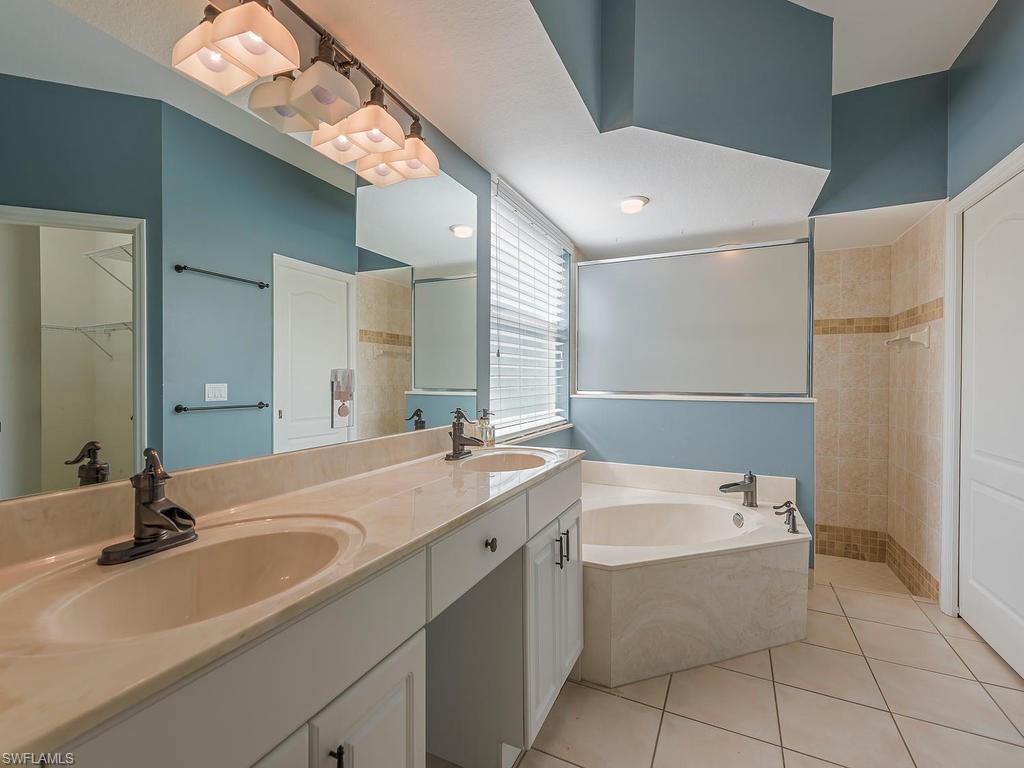 BRIARWOOD - Residential