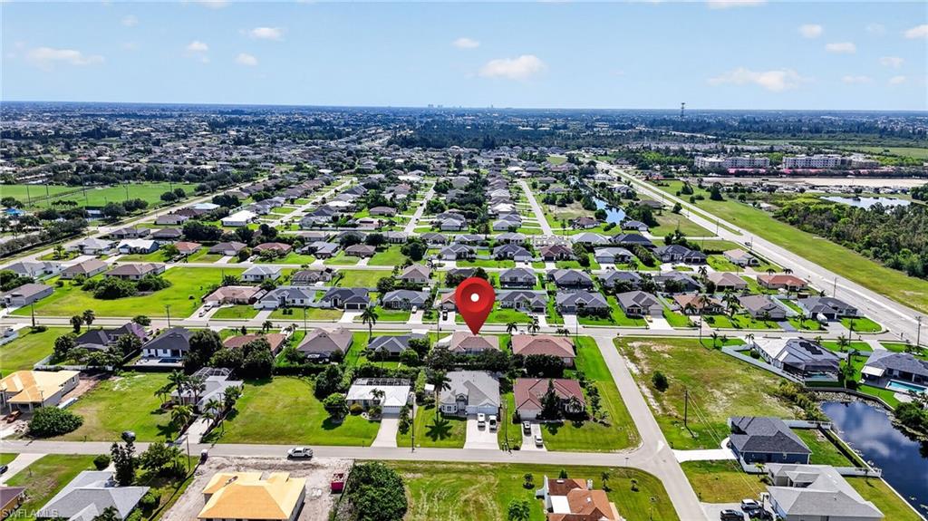 CAPE CORAL - Residential