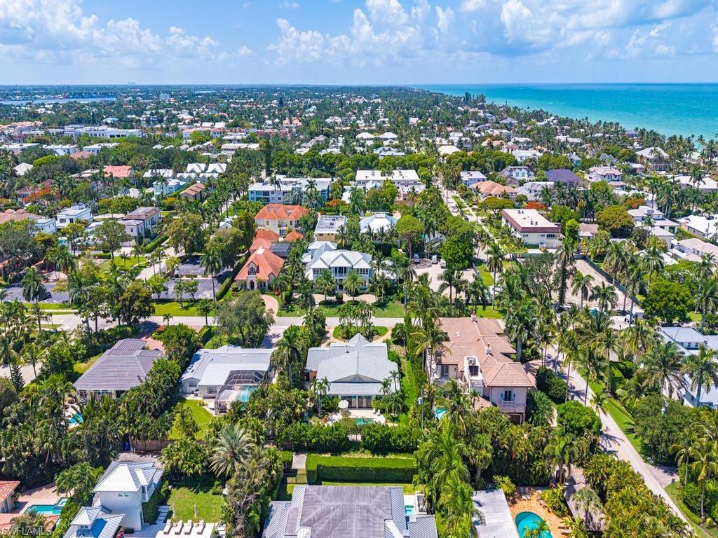 OLDE NAPLES - Residential