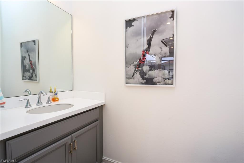 SUTTON CAY - Residential Lease