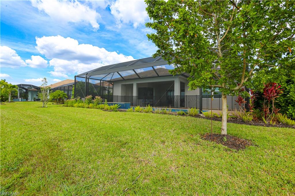 SUTTON CAY - Residential Lease