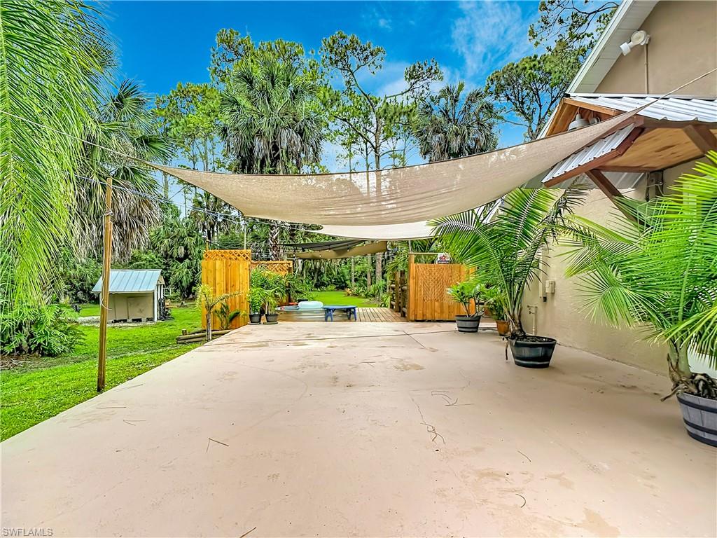 GOLDEN GATE ESTATES - Residential