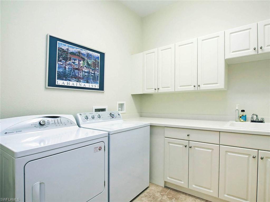 PRENTISS POINTE - Residential