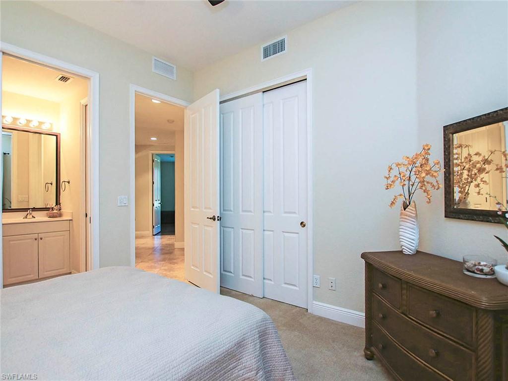 PRENTISS POINTE - Residential