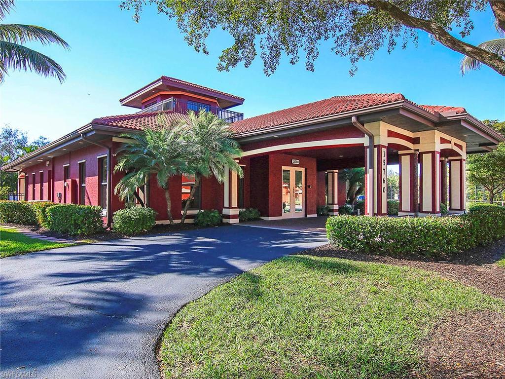 PRENTISS POINTE - Residential