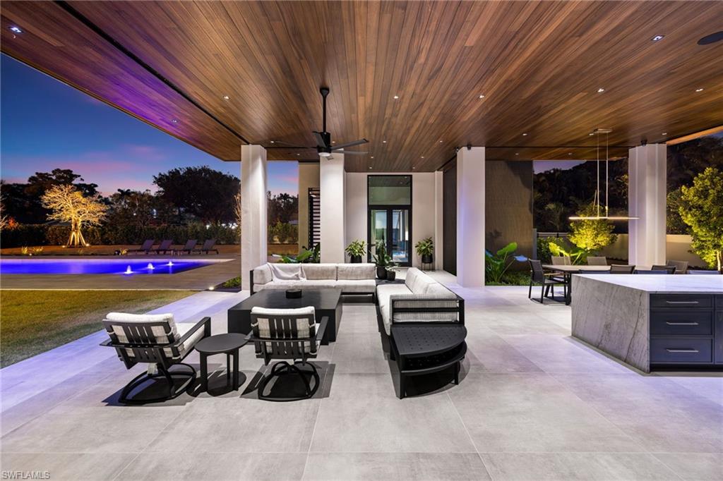 PINE RIDGE - Residential