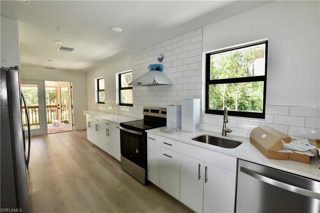 ACREAGE HEADER - Residential Lease