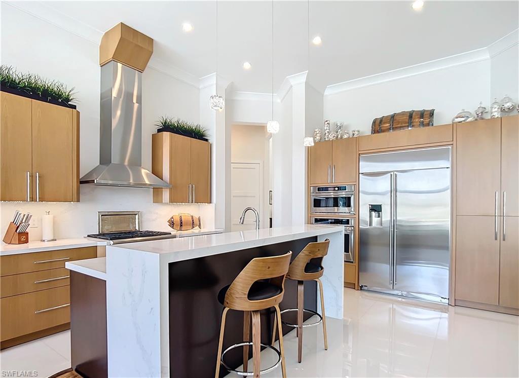 BAY HARBOUR ESTATES - Residential