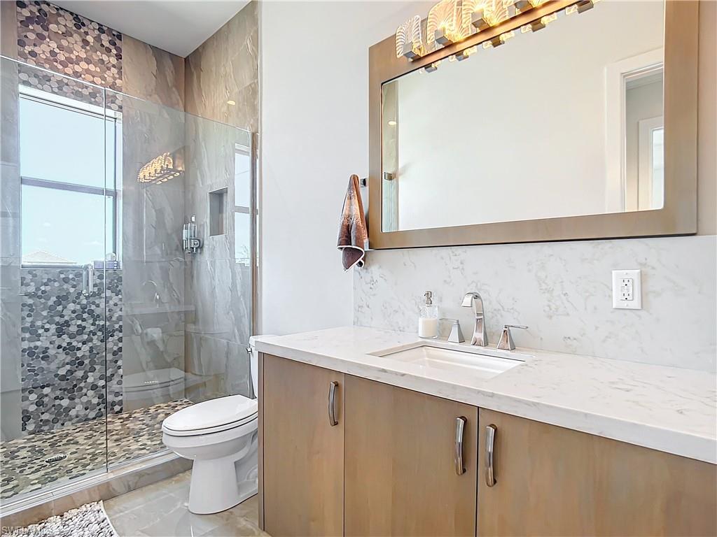 BAY HARBOUR ESTATES - Residential