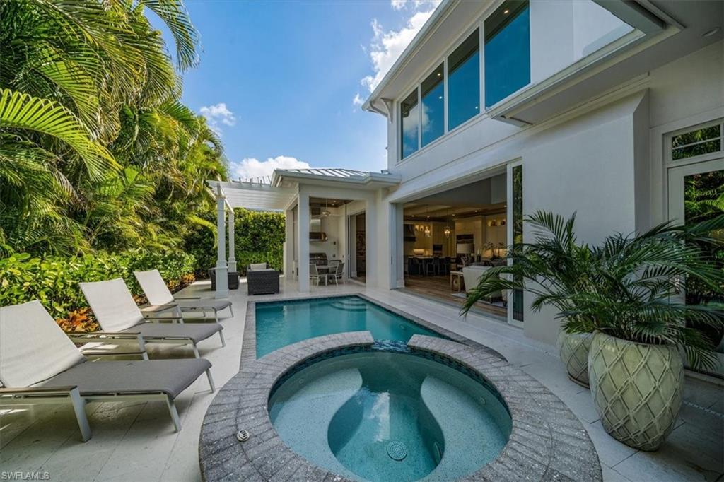 OLDE NAPLES - Residential