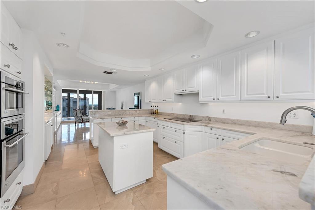 REMINGTON AT BAY COLONY - Residential