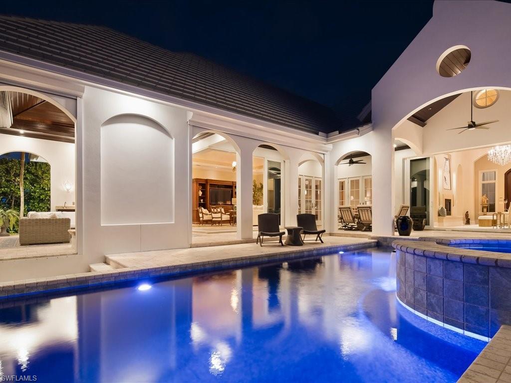 AQUALANE SHORES - Residential