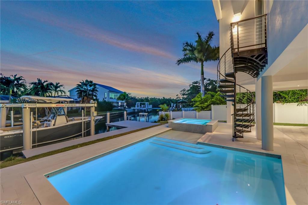 BROOKSIDE - Residential