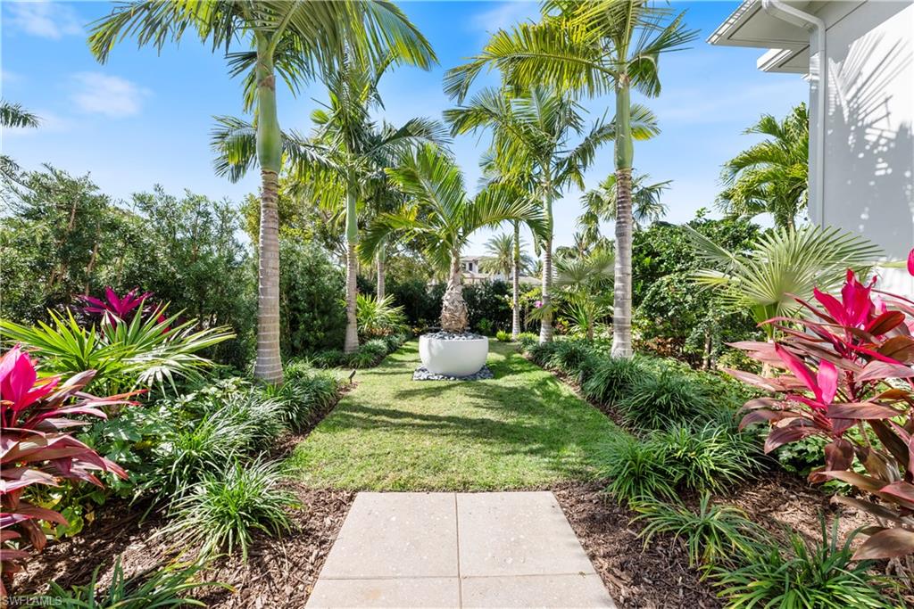 PARK SHORE - Residential