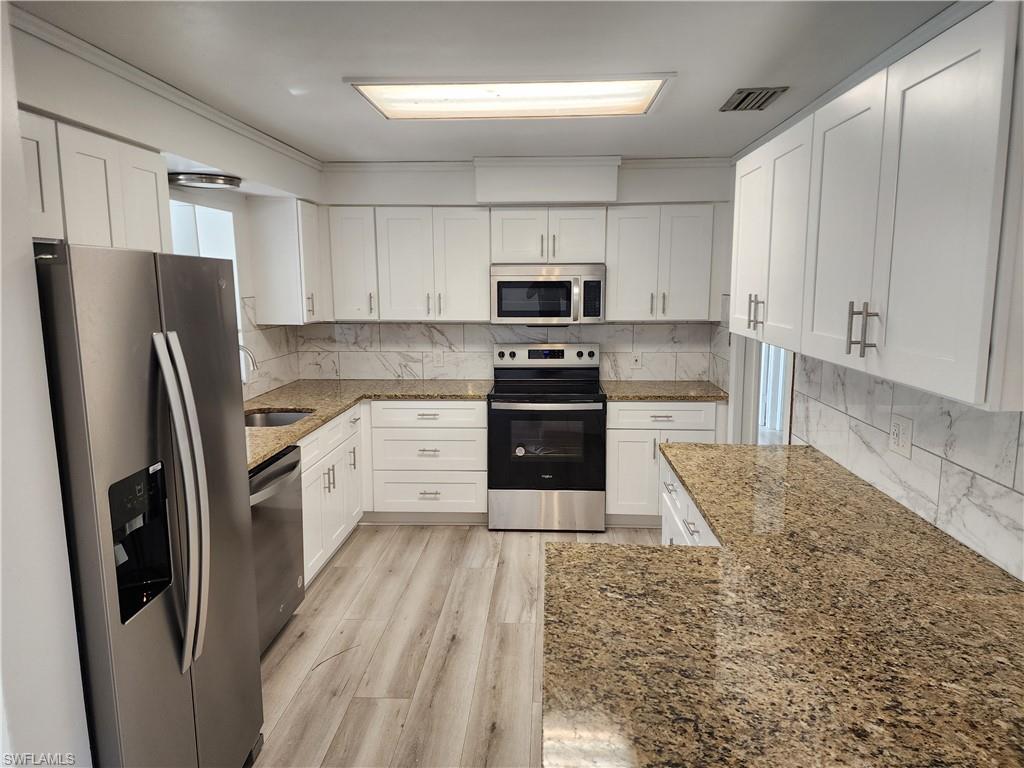 WILLOUGHBY ACRES - Residential