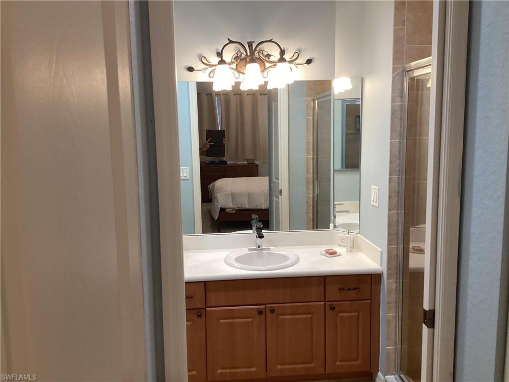 VAN LOON COMMONS - Residential Lease