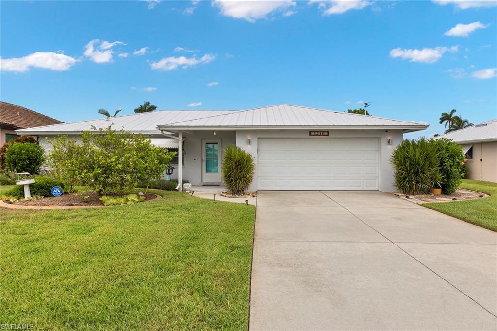 CAPE CORAL - Residential Lease
