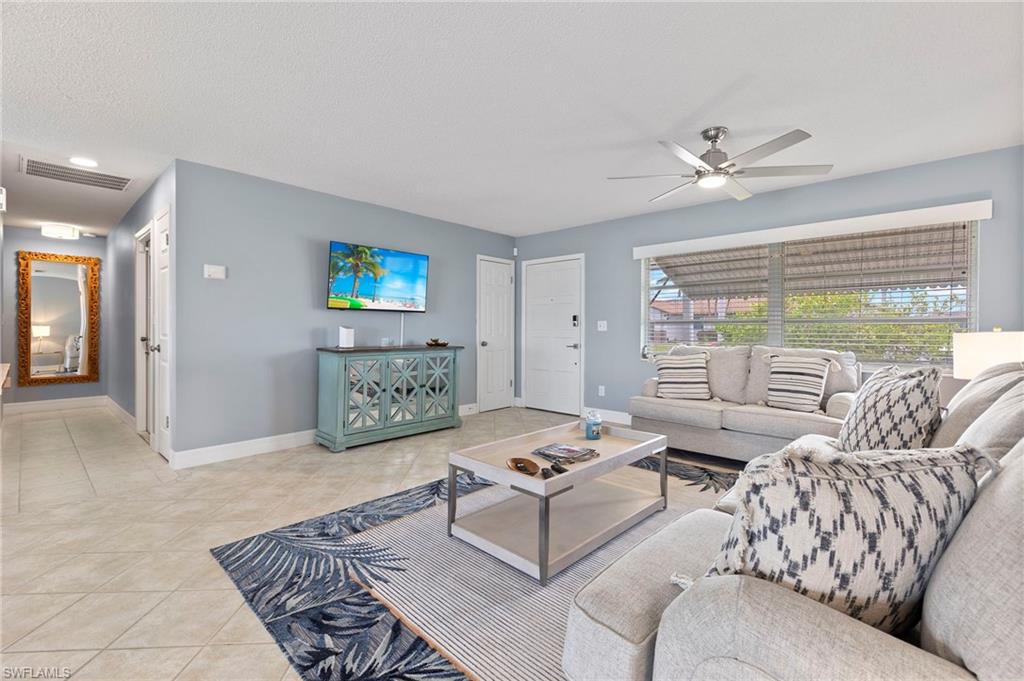 CAPE CORAL - Residential Lease