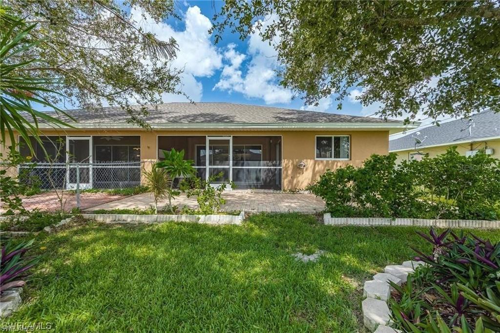 CAPE CORAL - Residential Lease