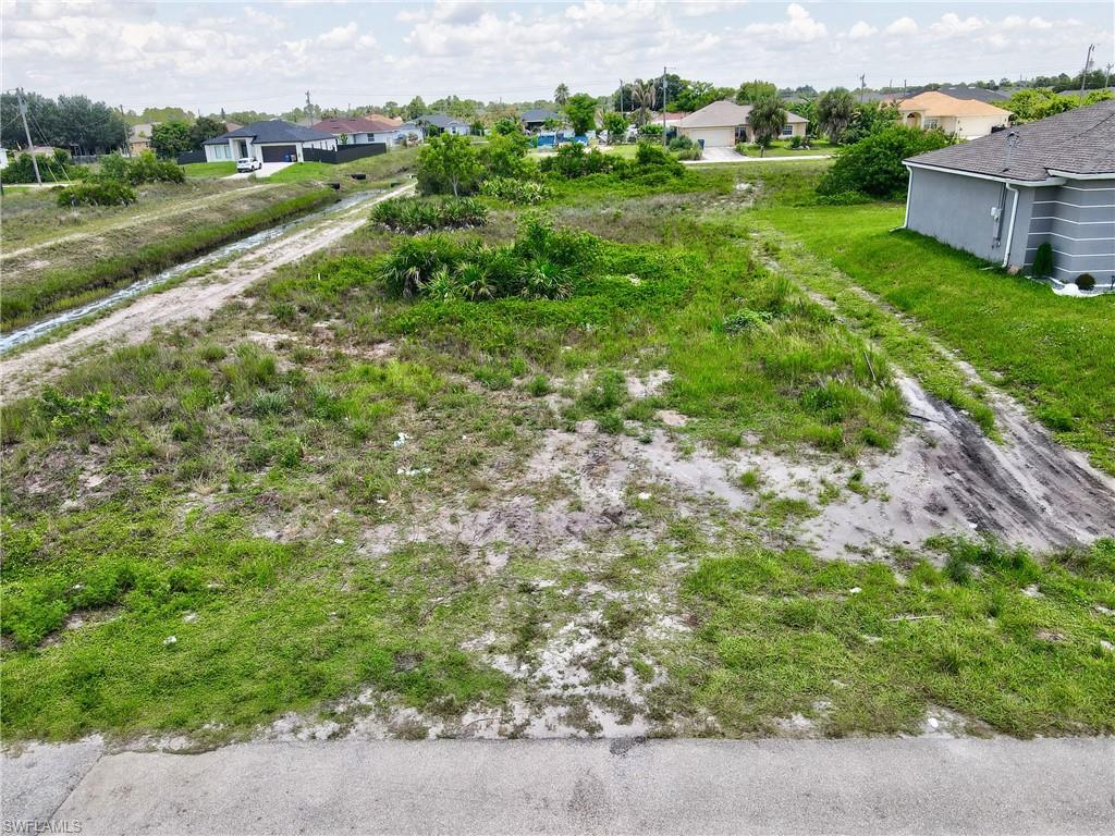 LEHIGH ACRES - Land