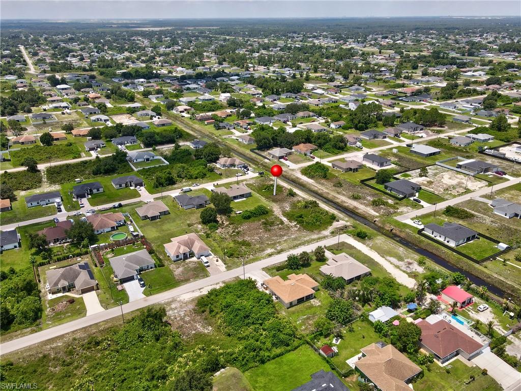 LEHIGH ACRES - Land