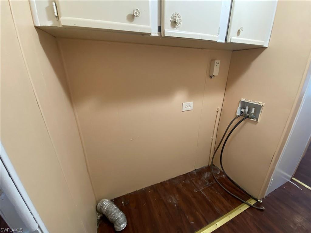 SUNCOAST ESTATES UNREC - Residential Lease