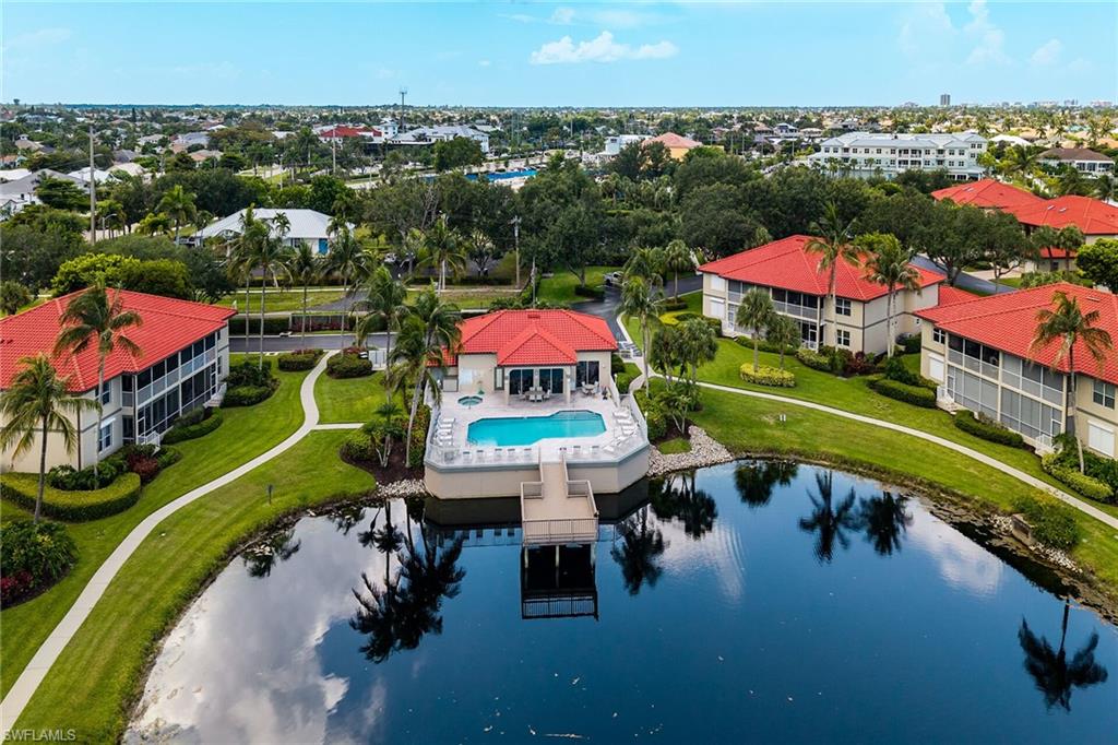 VILLAS AT WATERSIDE - Residential