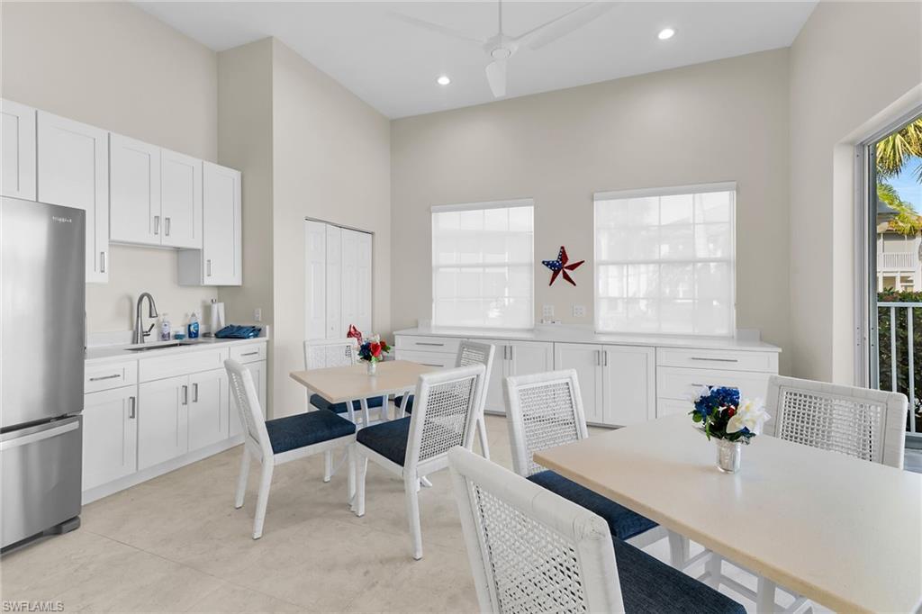 VILLAS AT WATERSIDE - Residential