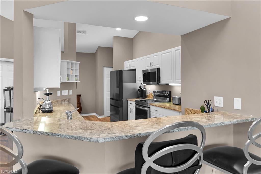 VILLAS AT WATERSIDE - Residential