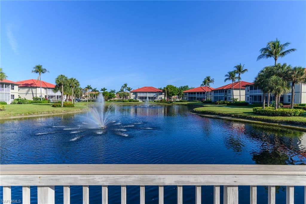 VILLAS AT WATERSIDE - Residential